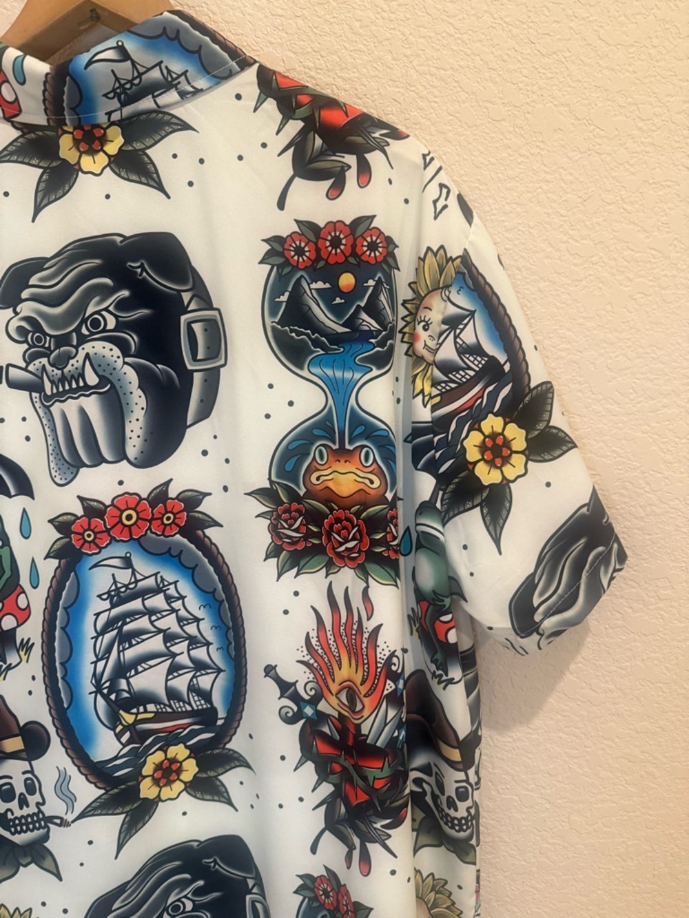 NWOT Unbranded American Traditional Tattoo Flash Art Shirt - XL - Picture 9 of 11